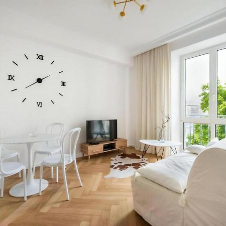 Plac Konstytucji 2 By Nyx Apart Warsaw Luaran gambar